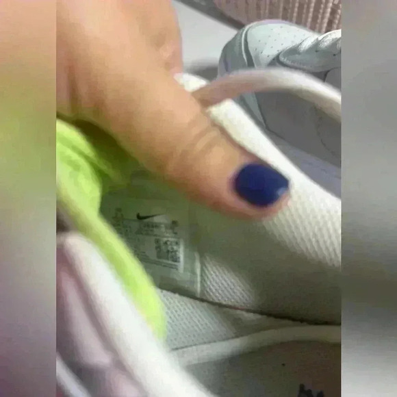 Nike Air Force 1 Low Shadow 8 Bit Barely Green - Picture 10 of 15